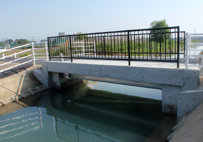 小規模な川や用水等の橋